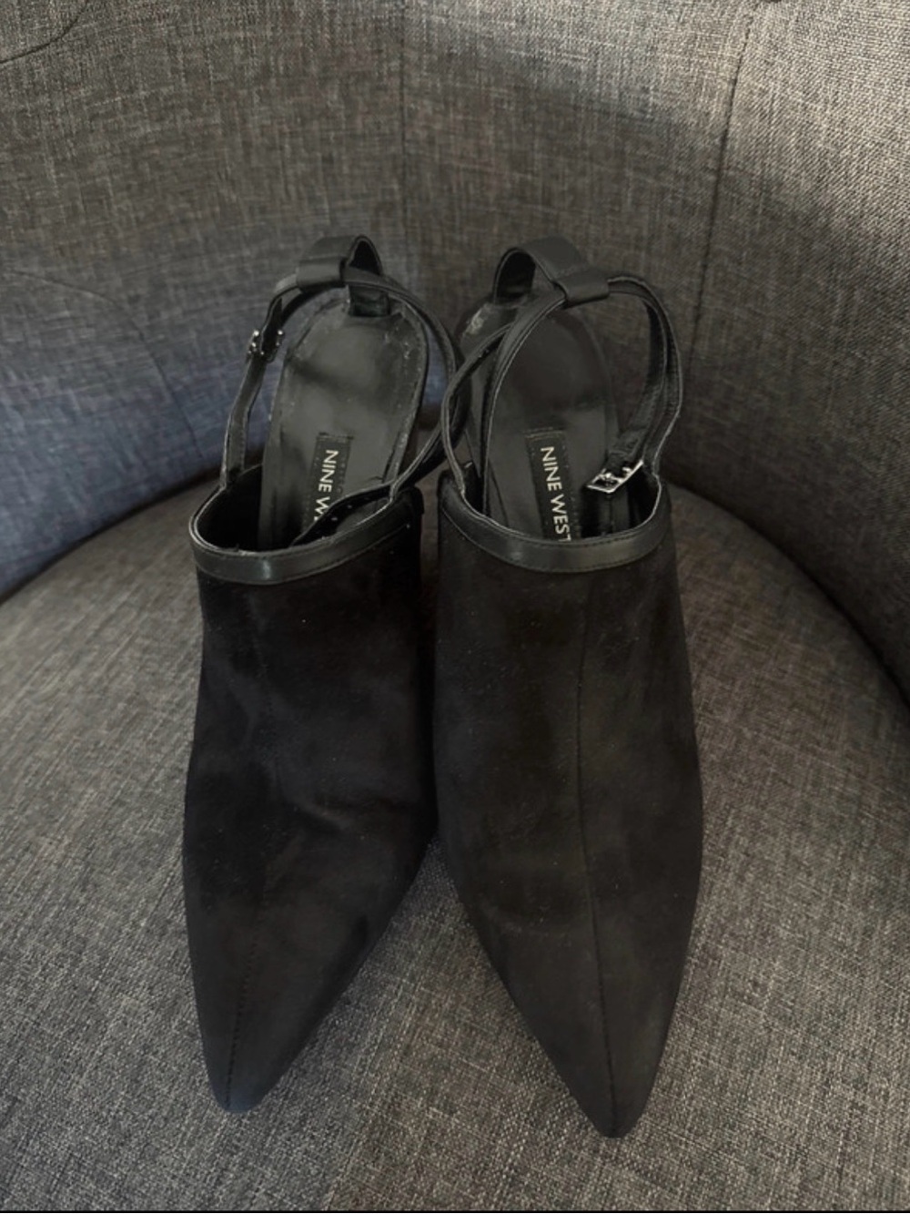 Nine West Black Pointed Toe Slingback Mules